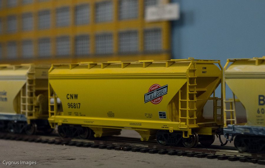 CNW Covered Hopper