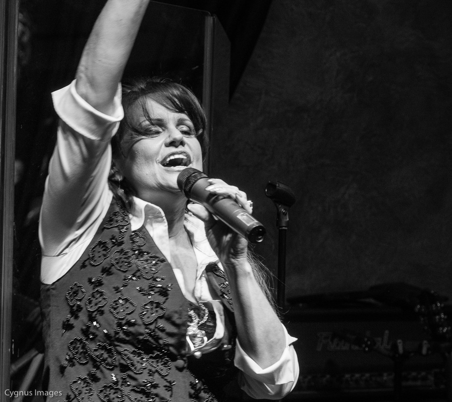 Kim Thomas B&W