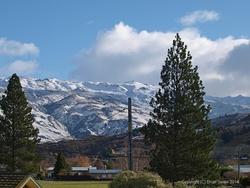 Late autumn snow again