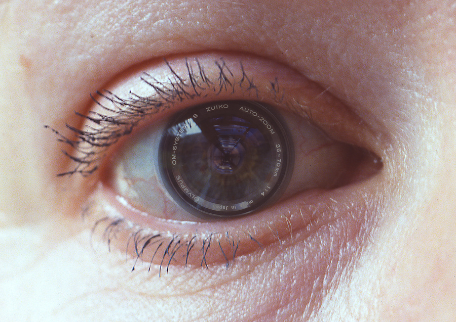 zoom eye