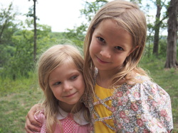lucy_clara