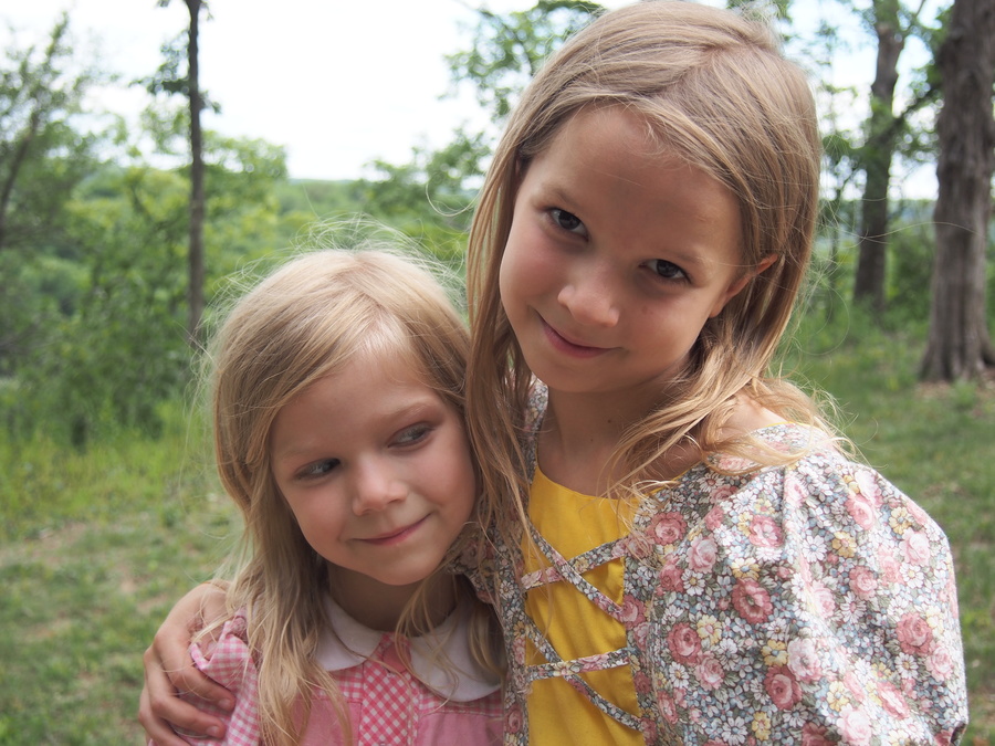 lucy_clara