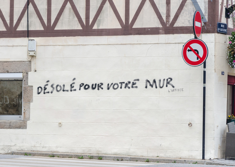 Polite graffiti artist...