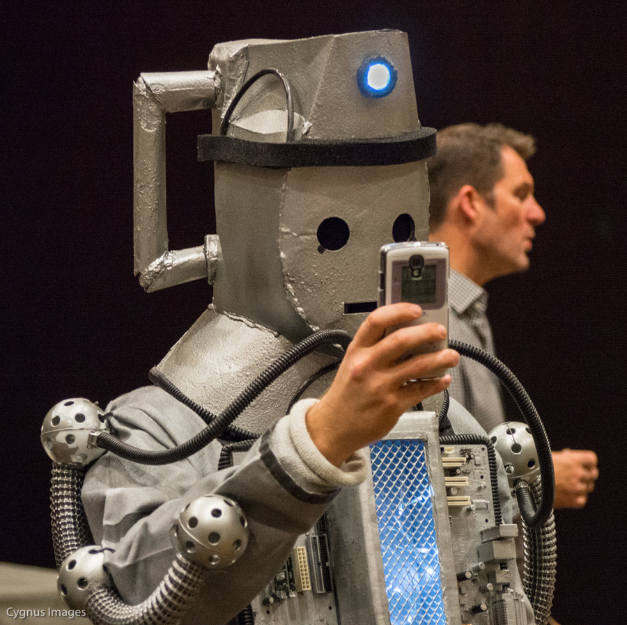 Cyber Selfie
