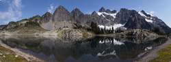Lake Ann and Mt Shuksan