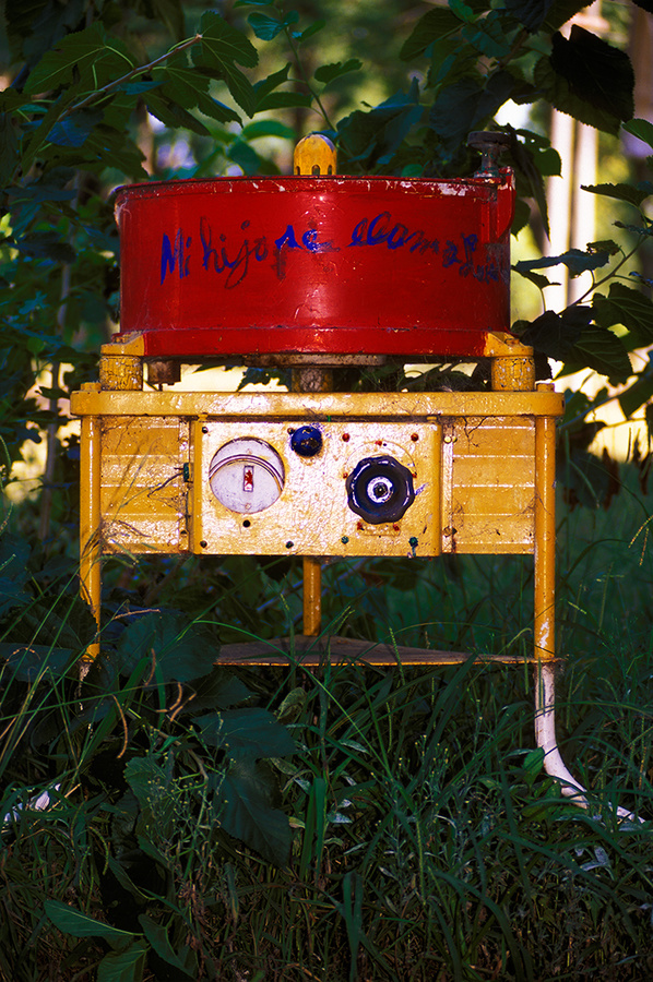máquina de desear [ wishing machine ]