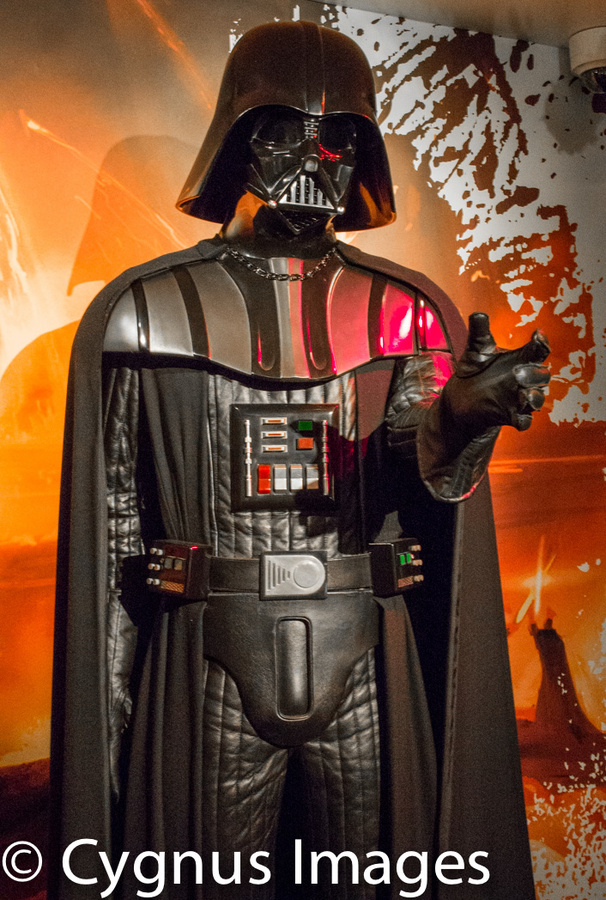 I Find Your Lack of Flash Refreshing
