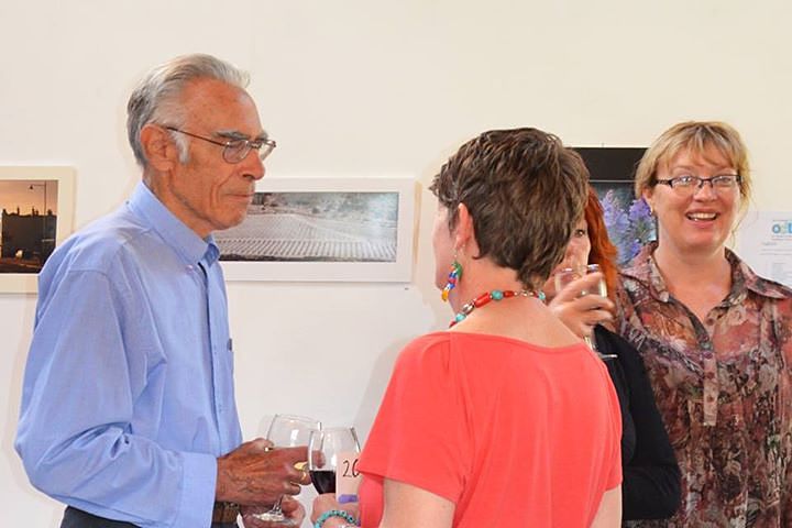 01 Brian with Kate, Gail, and Annemarie before the auction