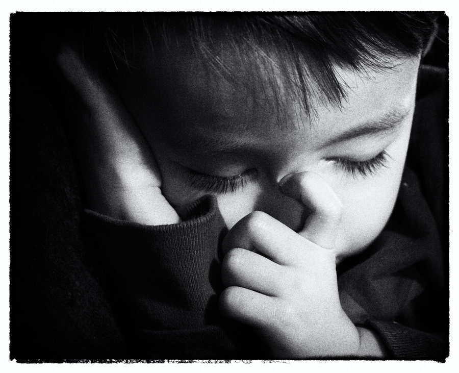 _DXT4892 Rafael – asleep