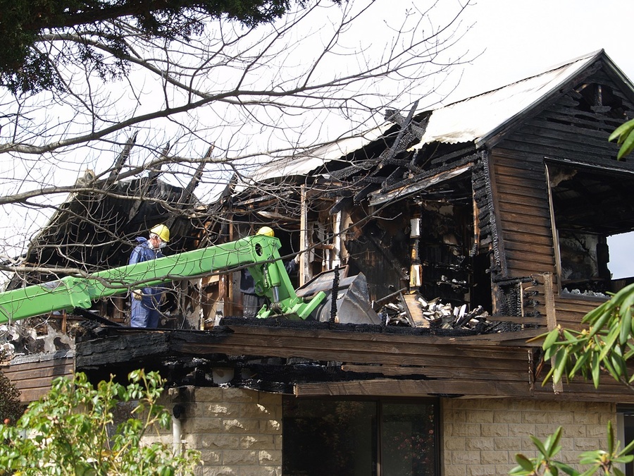 PA110085-dismantliing