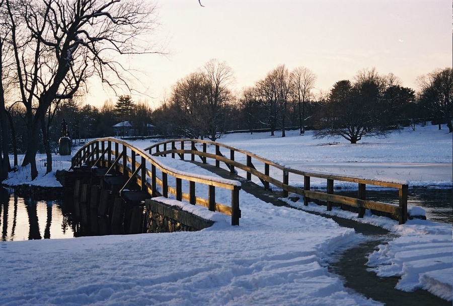 01_A01690101-002