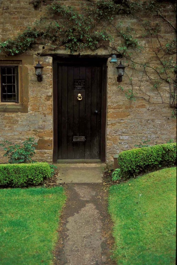 16 - House doorway.jpg