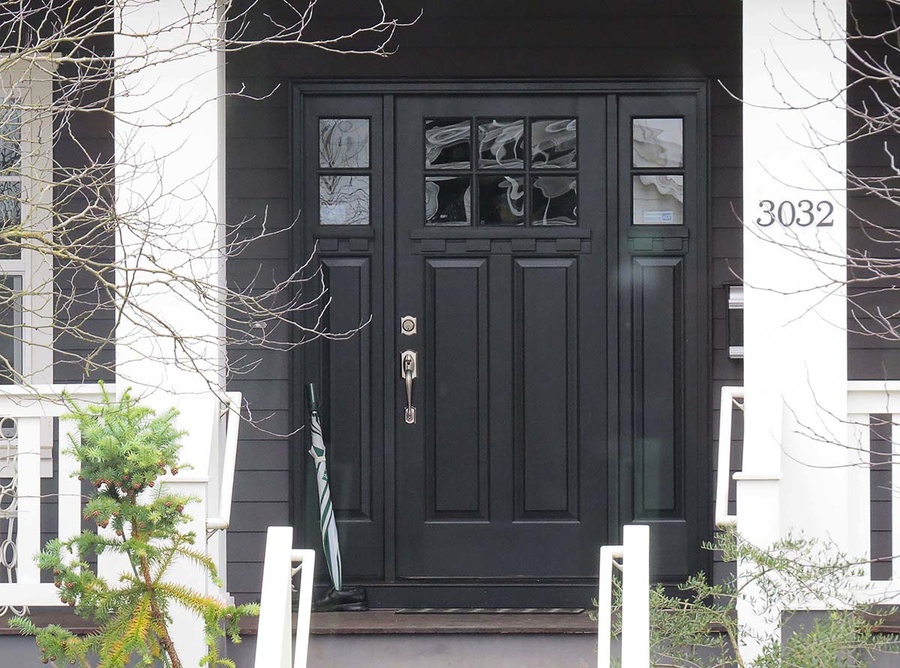 Jake door 1