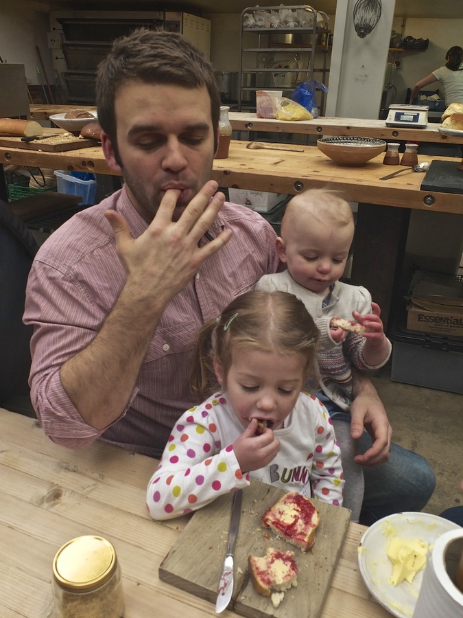 Baking joy, on 3 faces!