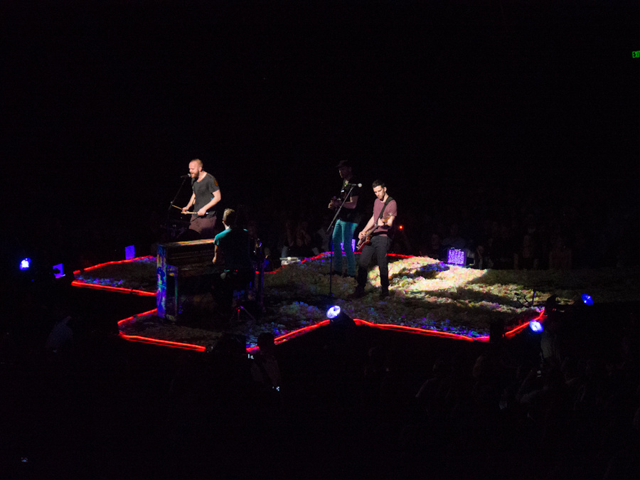 Coldplay concert in Seattle 4/25/12