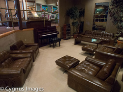 Raquetball Court Lounge