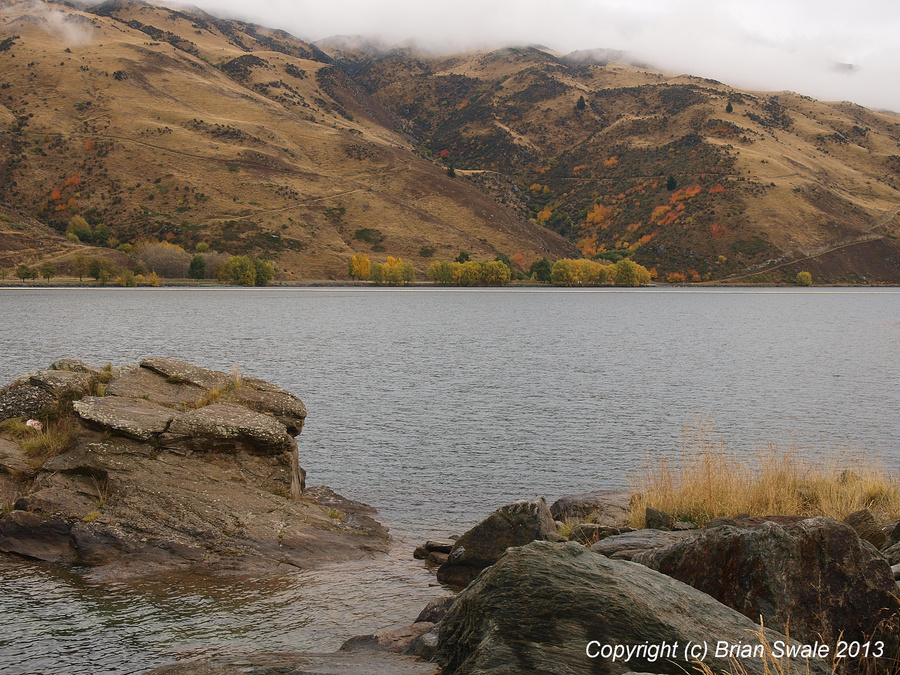 Hills beside Lake Dunstan.