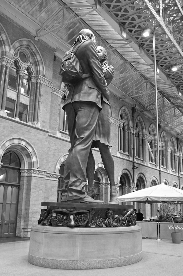 D2013_DSF1222 St Pancras