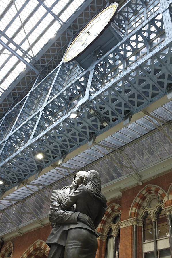 D2013_DSF1226 St Pancras