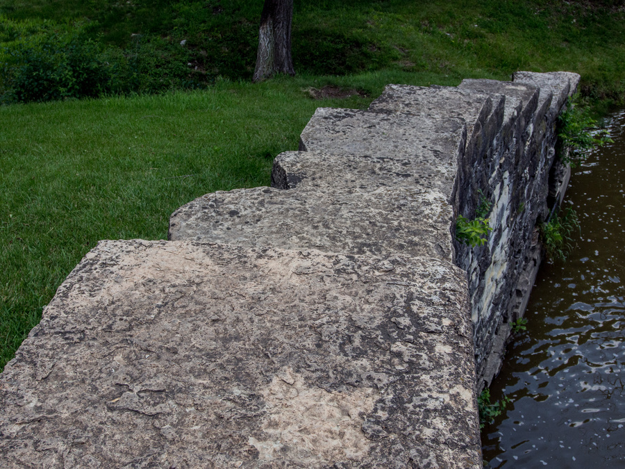 Wing Wall