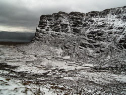 Creag a'Chumhaing and Allt a'Chumhaing