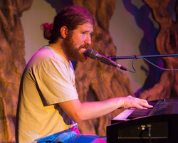 Casey Abrams