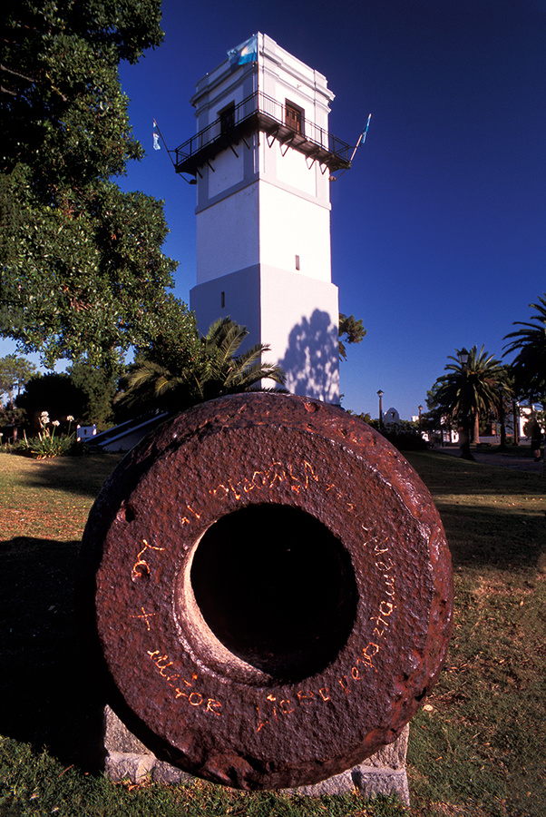 La Torre del Vigía (Maldonado - Jan 2012) - [The Watchtower (Maldonado - Jan 2012)]