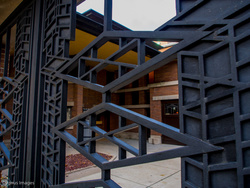 Robie Gates