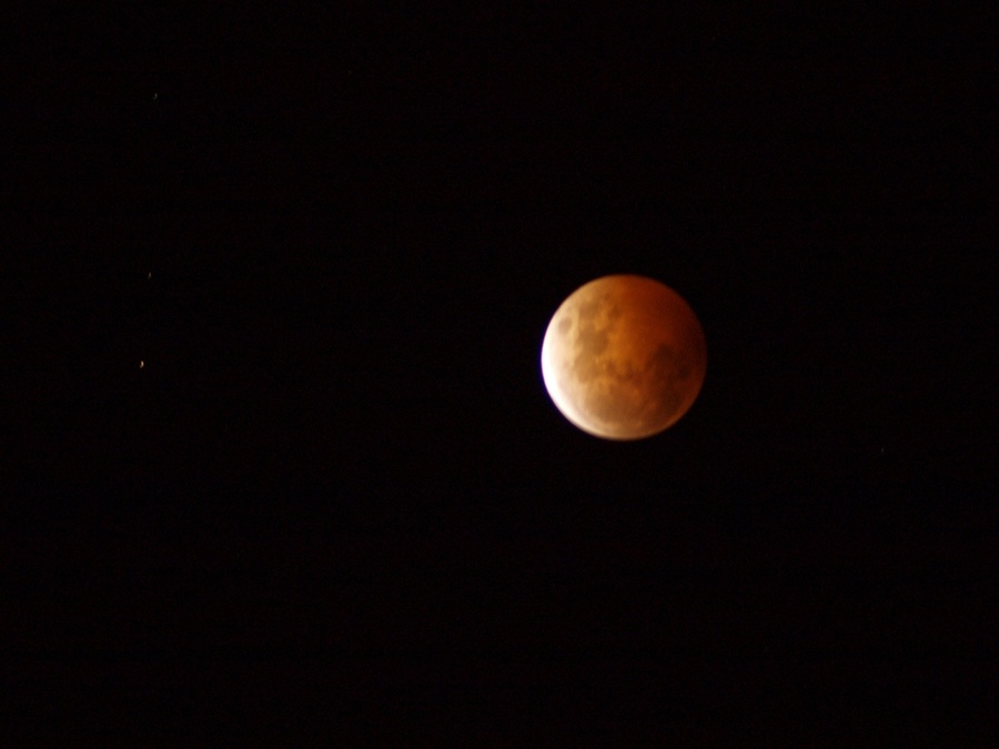 Blood moon original as seen in camera viewfinder